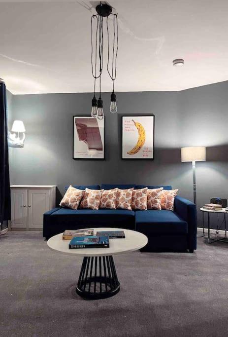 Chester/Handbridge Sleeps 9 + Netflix Hough Green Extérieur photo