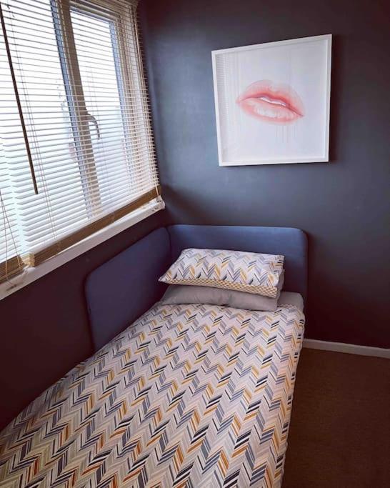 Chester/Handbridge Sleeps 9 + Netflix Hough Green Extérieur photo